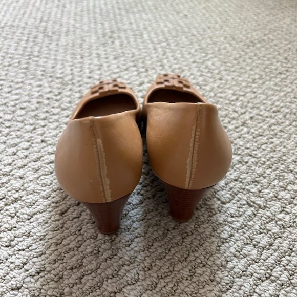 Tory Burch Beige Wedge Heels Size 5.5 - Picture 2 of 7